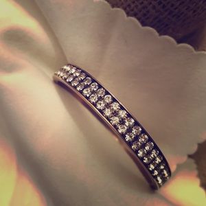 Swarovski this New York Bangle EUC